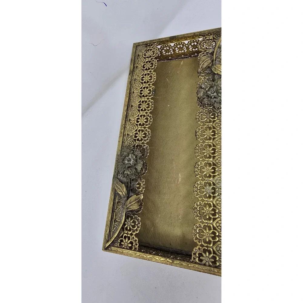 Vtg tissue box Holder 24 Kt gold plated filigree floral